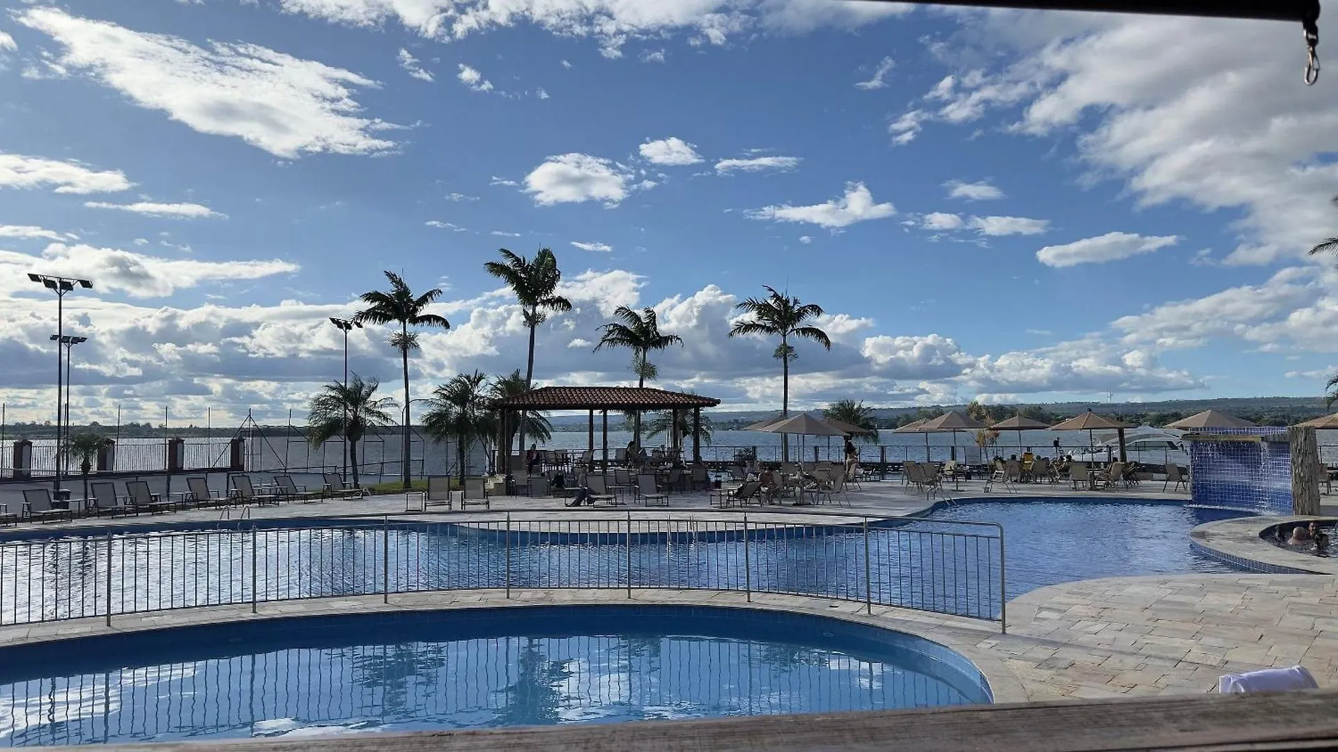 Flat 428 Vista Lago 2 Camas Em Μπραζίλια Βραζιλία